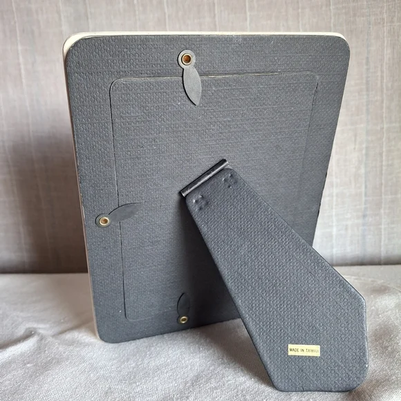 VTG Porcelain Crackle Glazed Cottage Core Oval Photo Frame - Picture 5 of 9